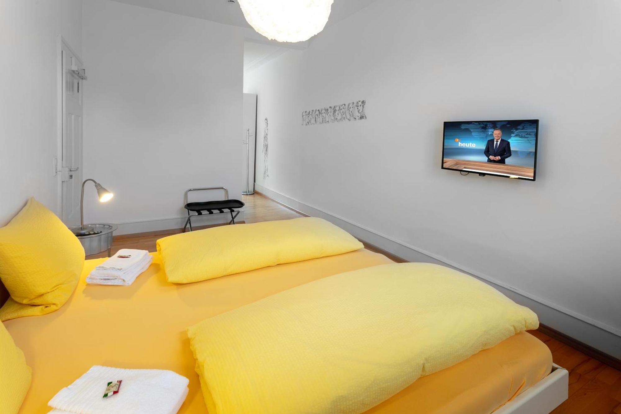 Pensionsieben Das Andere Hotel Lorrach Bagian luar foto