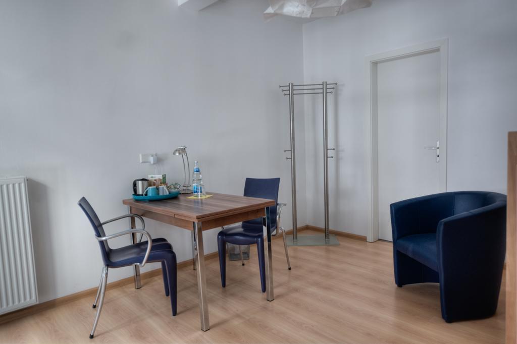 Pensionsieben Das Andere Hotel Lorrach Bagian luar foto